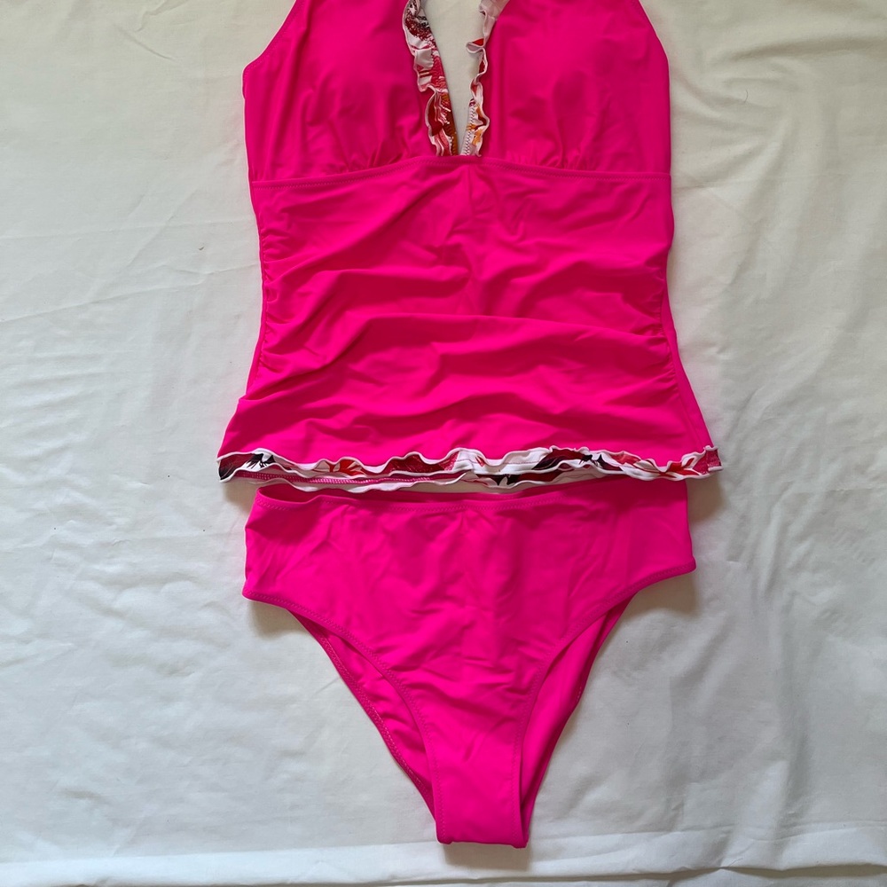 Pink Ruffled Swimsuit Set - Picture 7 of 8